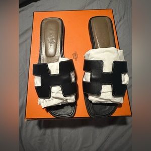 Hermes Oran Sandals